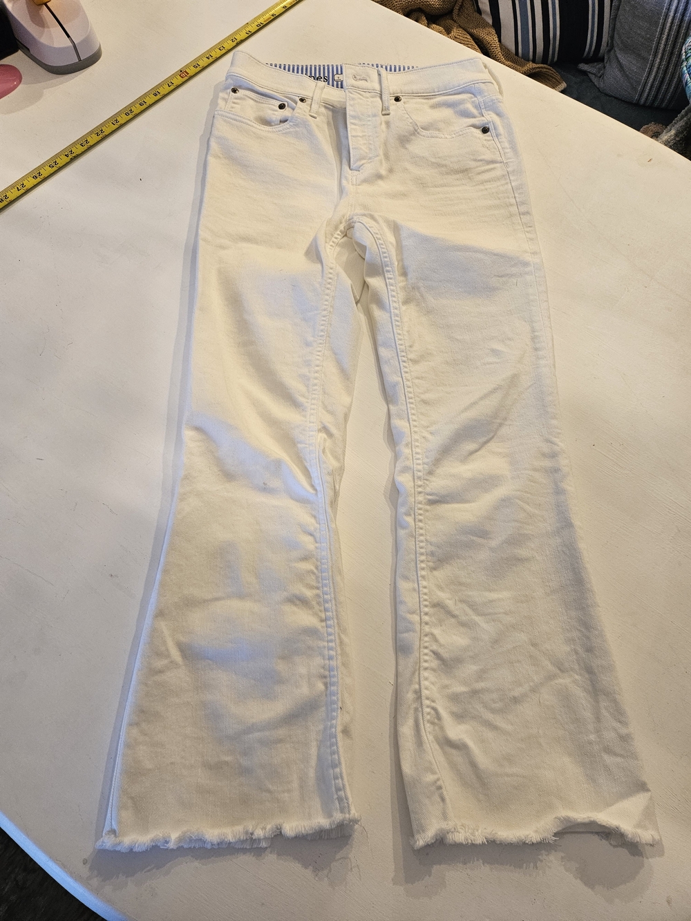 Vinyard Vines Bundle White Jeans and Pink Oxford